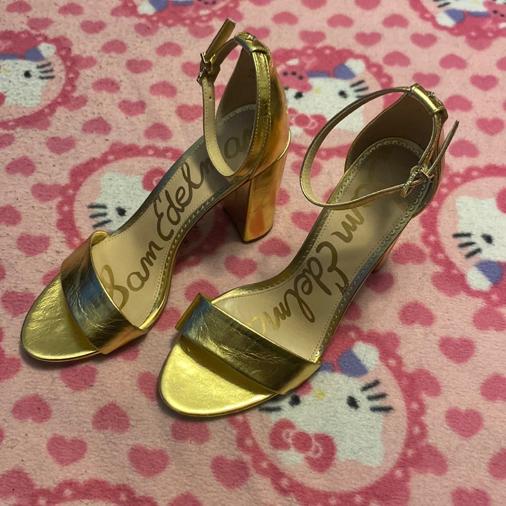 Gold strapy heel